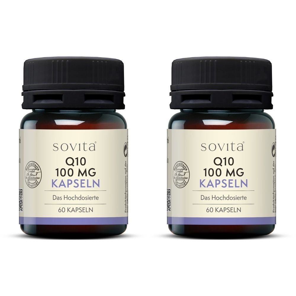 Zwei braune Glasflaschen mit schwarzen Deckeln. Auf den Etiketten steht: sovita Q10 100 MG KAPSELN. 60 Kapseln.