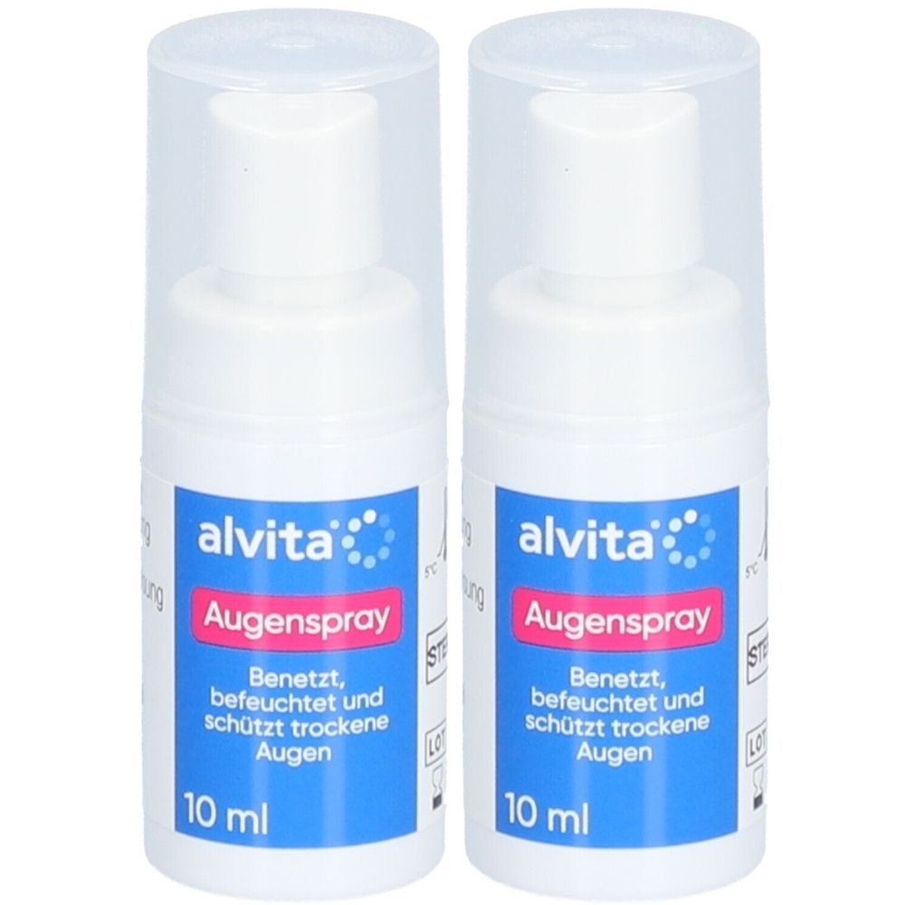 Zwei weiße Sprühflaschen mit transparenten Kappen. Aufschrift: alvita Augenspray, 10 ml. Blaue Etiketten mit Produktinformationen.
