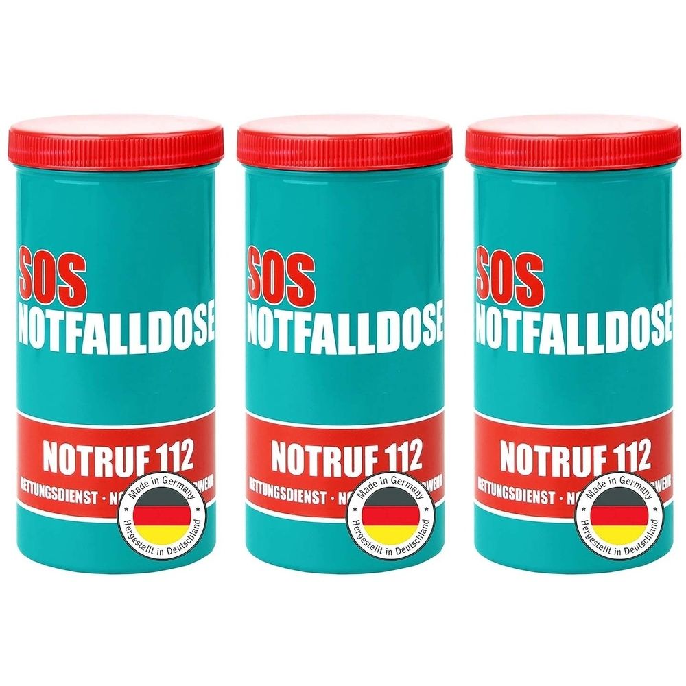 Drei zylindrische Behälter mit rotem Deckel. Aufschrift: SOS NOTFALLDOSE, NOTRUF 112. Mit Deutschland-Flagge. Hergestellt in Deutschland.