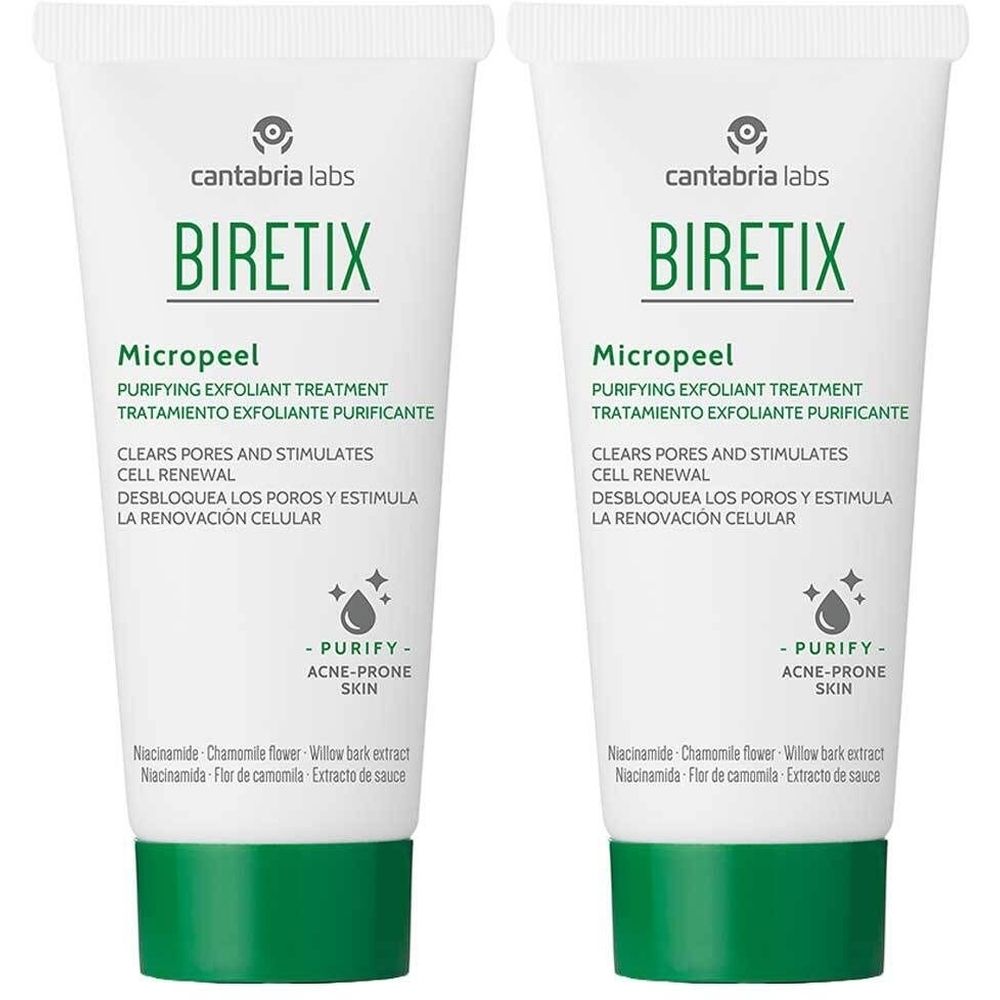 Zwei Tuben BIRETIX Micropeel. Weiße Tuben mit grünen Akzenten. Text: Micropeel, klärt Poren, Zellerneuerung. Für Akne-anfällige Haut.