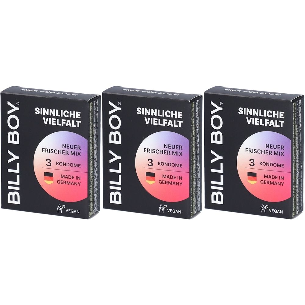 Drei Schachteln mit Kondomen. Schwarze Verpackung mit weißer Schrift. Aufdruck: SINNLICHE VIELFALT, 3 Kondome, Made in Germany, Vegan.