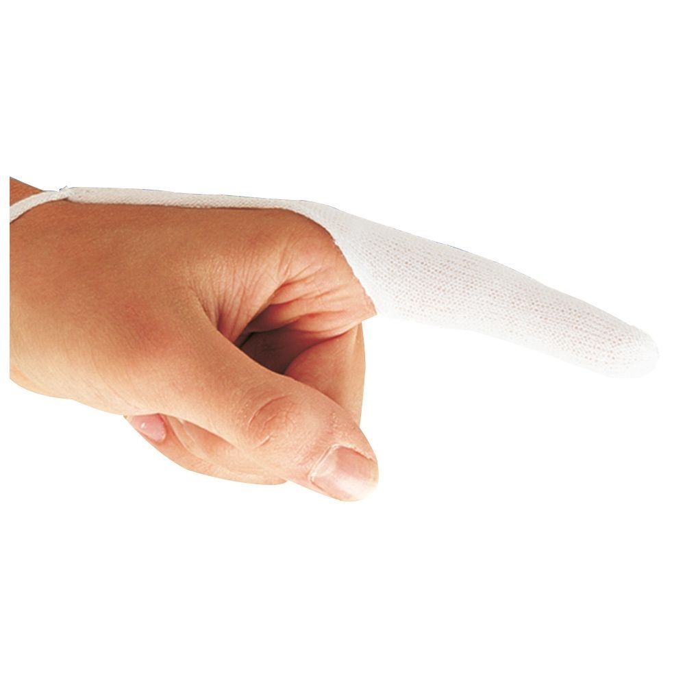 Weißer Fingerverband auf einer Hand. Der Verband bedeckt den Finger und ist am Handgelenk befestigt.