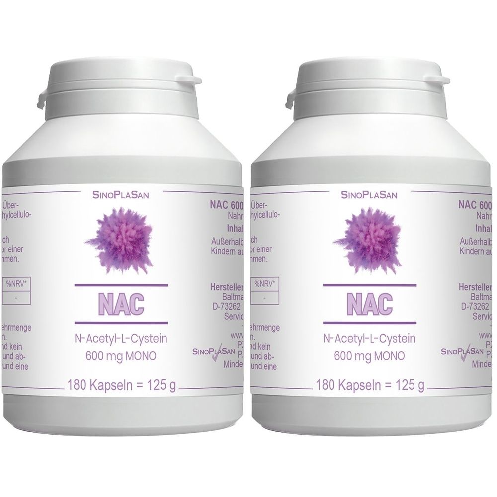 Zwei weiße Flaschen mit Deckel. Aufschrift: SINOPLASAN, NAC 600 mg MONO, 180 Kapseln. Lila Logo. Produkt für die Gesundheit.