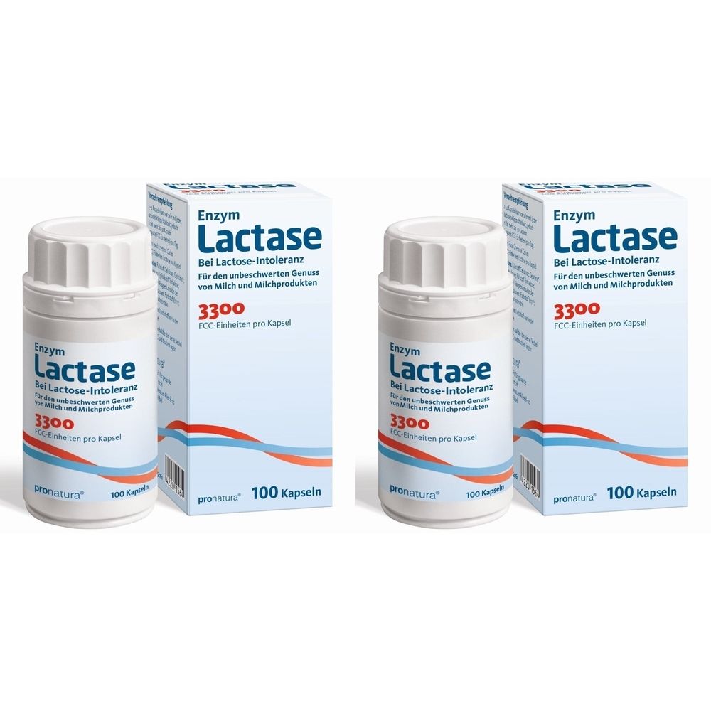Zwei Flaschen und zwei Schachteln mit Enzym Lactase. Aufschrift: 3300, 100 Kapseln. Blaue, rote und weiße Verpackung.
