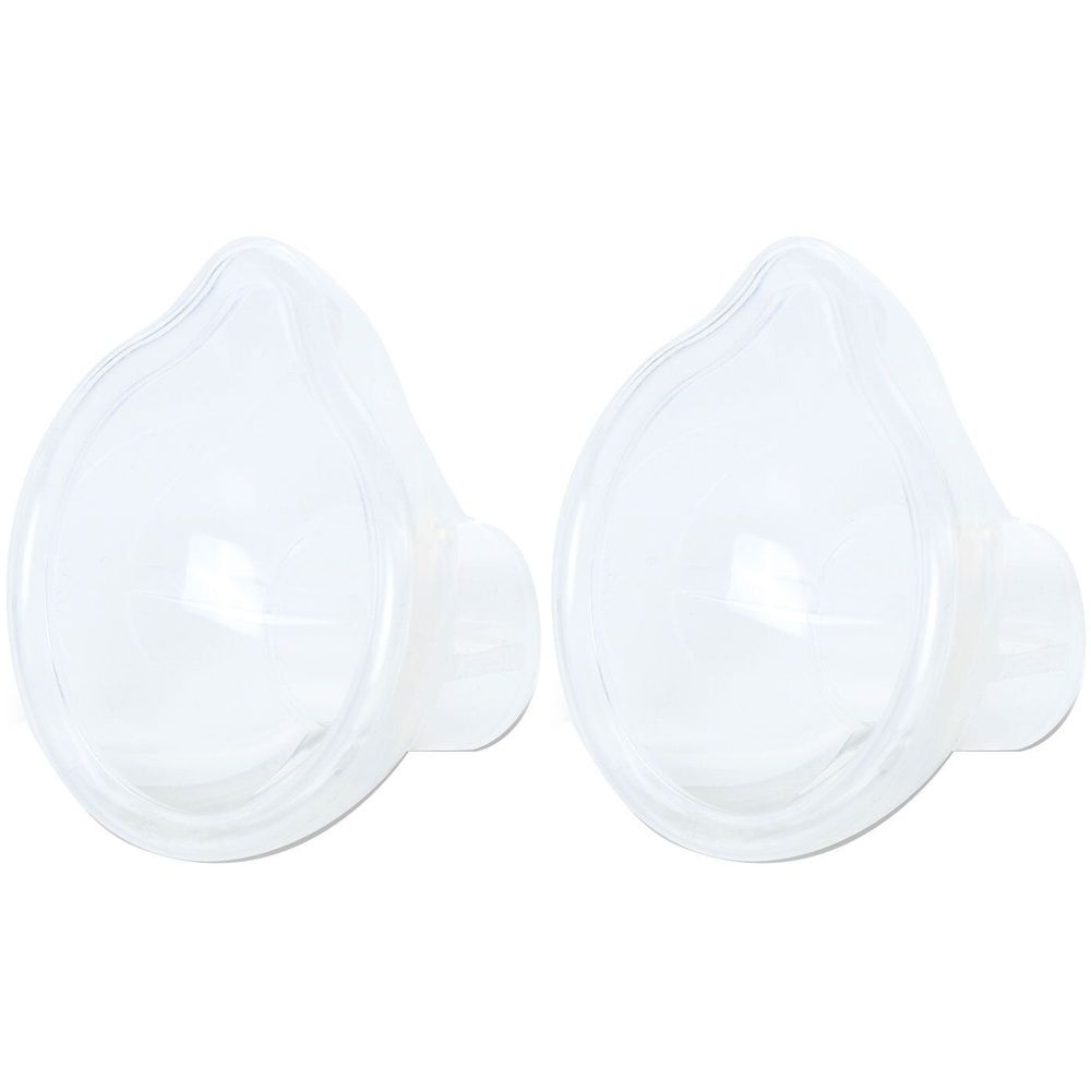 Zwei transparente, tropfenförmige Masken mit seitlichen Anschlüssen. Auf weißem Hintergrund.