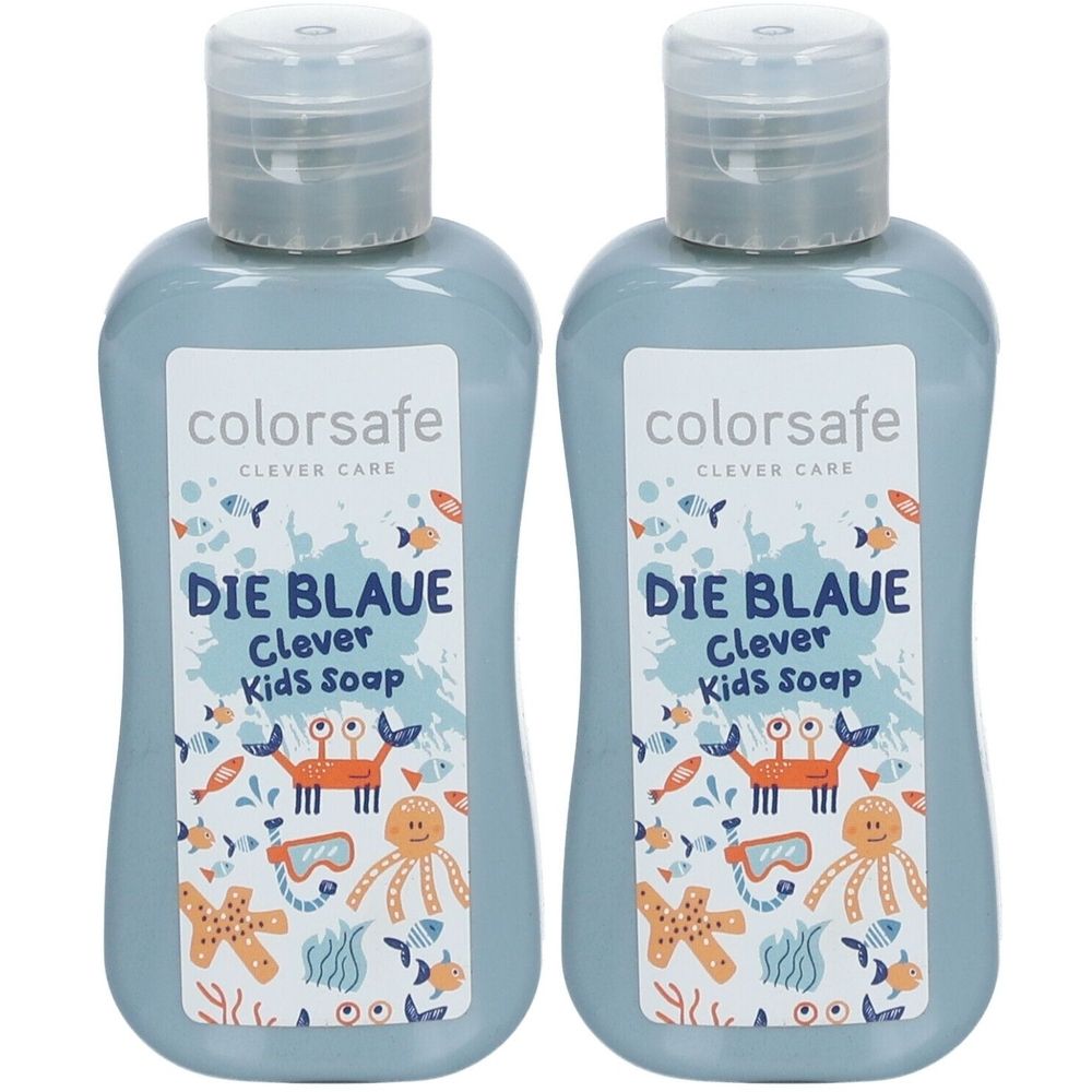 Zwei blaue Flaschen Kinderseife. Aufkleber mit Text: colorsafe, DIE BLAUE Clever Kids Soap. Illustrationen von Meereslebewesen.