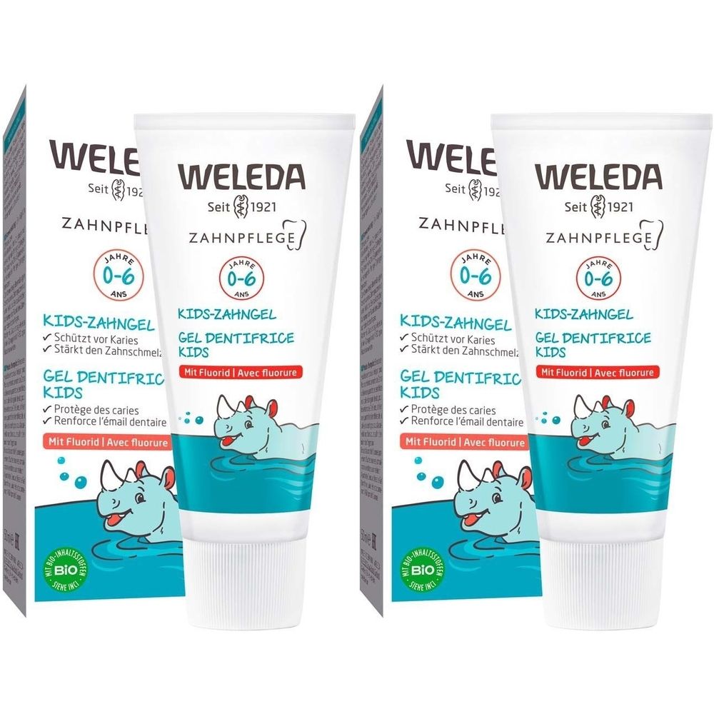 Zwei Tuben und Schachteln Weleda Kids-Zahngel. Aufschrift: Kids-Zahngel, 0-6 Jahre, mit Fluorid. Bio-Siegel.