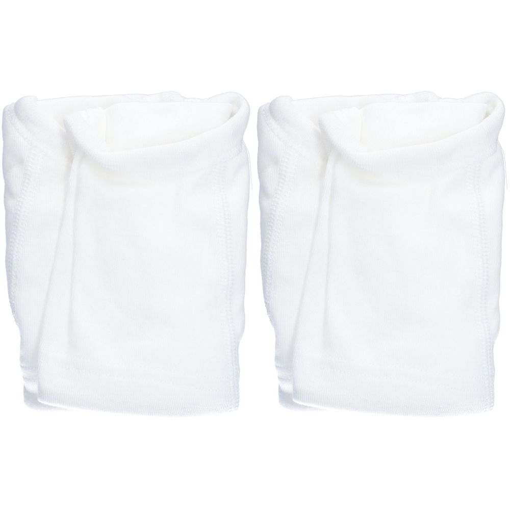 Zwei weiße Unterhosen, gefaltet. Stoffstruktur erkennbar. Keine weiteren Details sichtbar.
