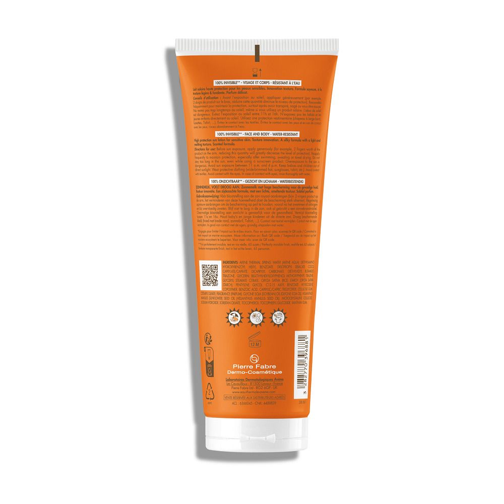 Rückseite einer Tube Avène Sonnenmilch LSF 50 mit Produktinformationen.