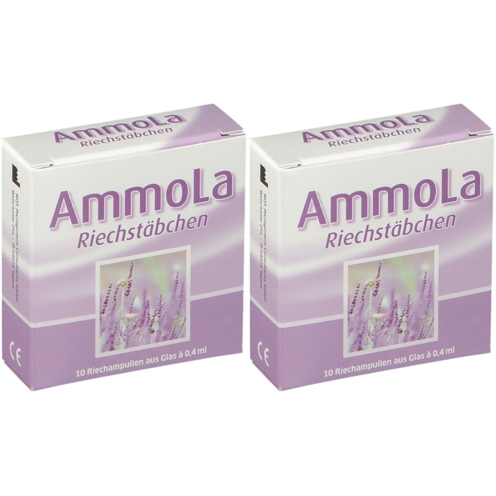 Zwei Schachteln mit dem Produktnamen „AmmoLa Riechstäbchen“. Aufschrift in Lila und Weiß. Unten steht „10 Riechampullen aus Glas à 0,4 ml“.