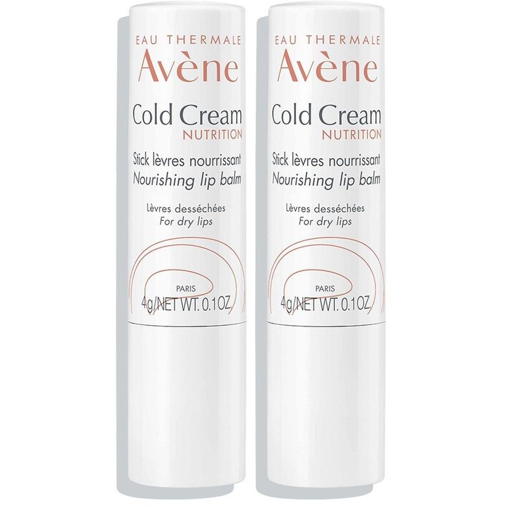 Zwei weiße Lippenpflegestifte mit Aufschrift Avène Cold Cream. Text: Nourishing lip balm, für trockene Lippen. 4g.