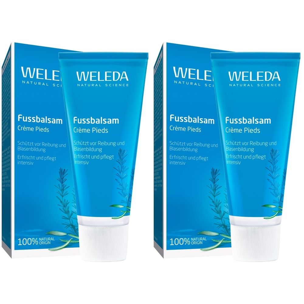 Zwei Tuben Fußbalsam mit blauer Verpackung. Aufschrift: Weleda, Fussbalsam, Crème Pieds. Mit weißem Schraubverschluss.