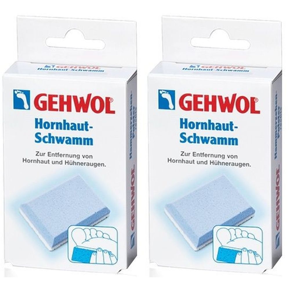 Zwei Packungen GEHWOL Hornhaut-Schwamm. Weiße Kartons mit Produktabbildung und Logo. Text: Zur Entfernung von Hornhaut und Hühneraugen.