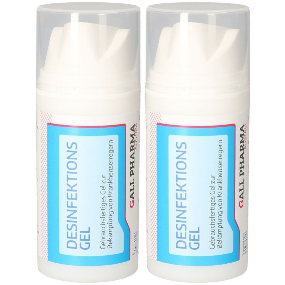 Zwei weiße Flaschen mit transparentem Deckel. Aufschrift: DESINFEKTIONS GEL, GALL PHARMA. Blaue Etiketten mit rotem Rand.