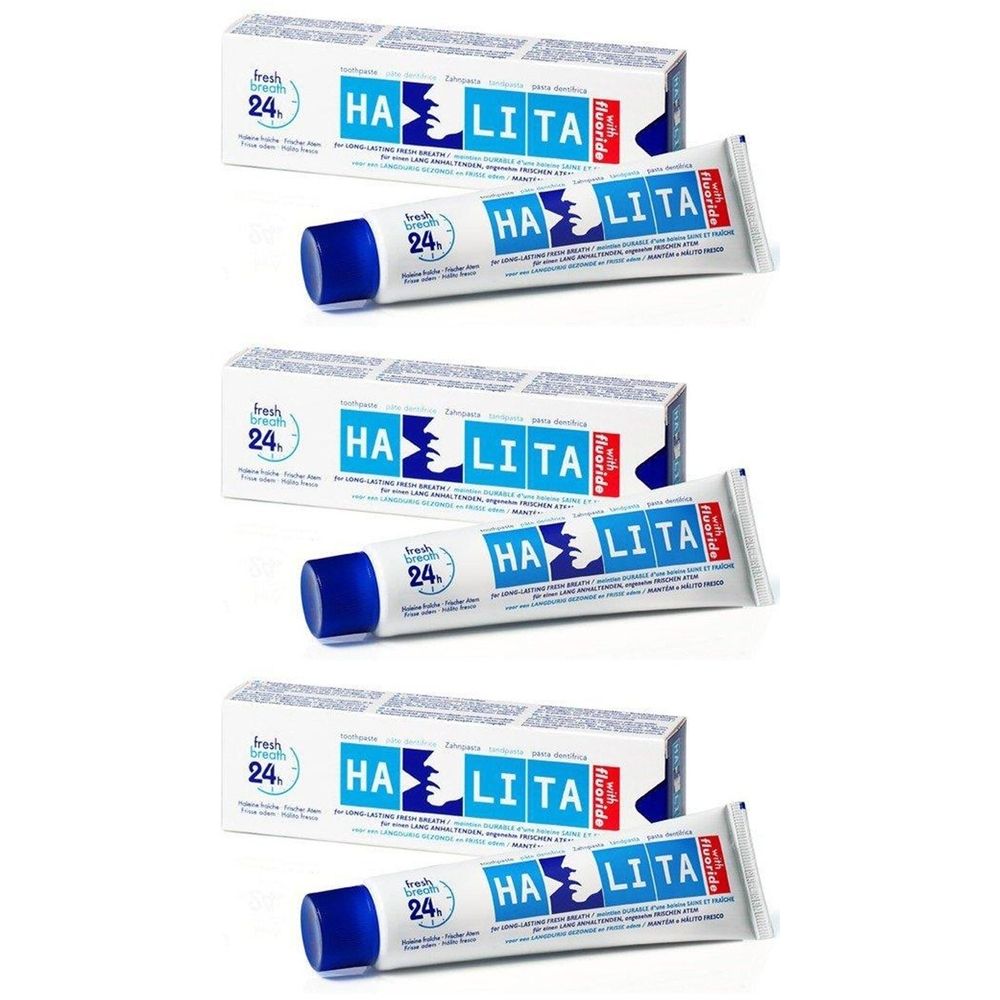 Zahnpasta-Tuben und -Schachteln. Blaue Tuben mit weißer Schrift HALITA. Weiße Schachteln mit blauem Schriftzug HALITA.