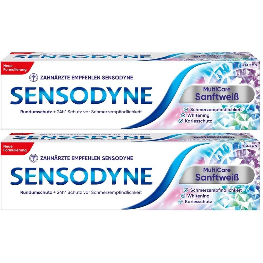 Zwei Tuben Sensodyne MultiCare Sanftweiß Zahnpasta. Blaue und weiße Verpackung mit Produktnamen und Eigenschaften. Zahnärzte empfehlen Sensodyne.