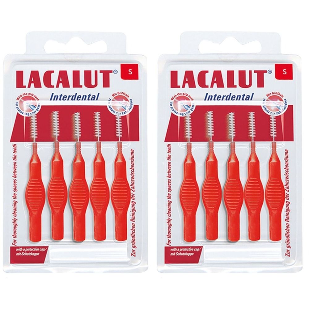Zwei Blisterpackungen mit LACALUT Interdental S. Jede Packung enthält sechs rote Interdentalbürsten mit weißem Bürstenkopf.