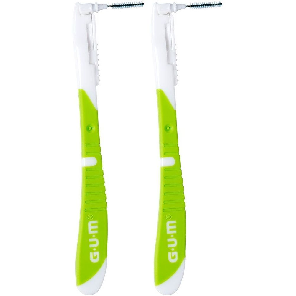 Zwei grüne und weiße Interdentalbürsten mit Borsten. Der Griff hat die Marke G.U.M.