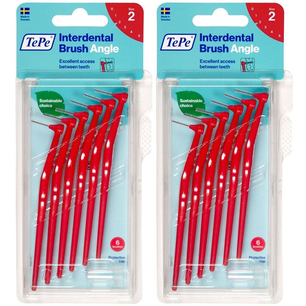 Zwei Packungen TePe Angle Interdentalbürsten. Rote Bürsten mit angewinkeltem Kopf, verpackt in Blister. Größe 2, 6 Stück.