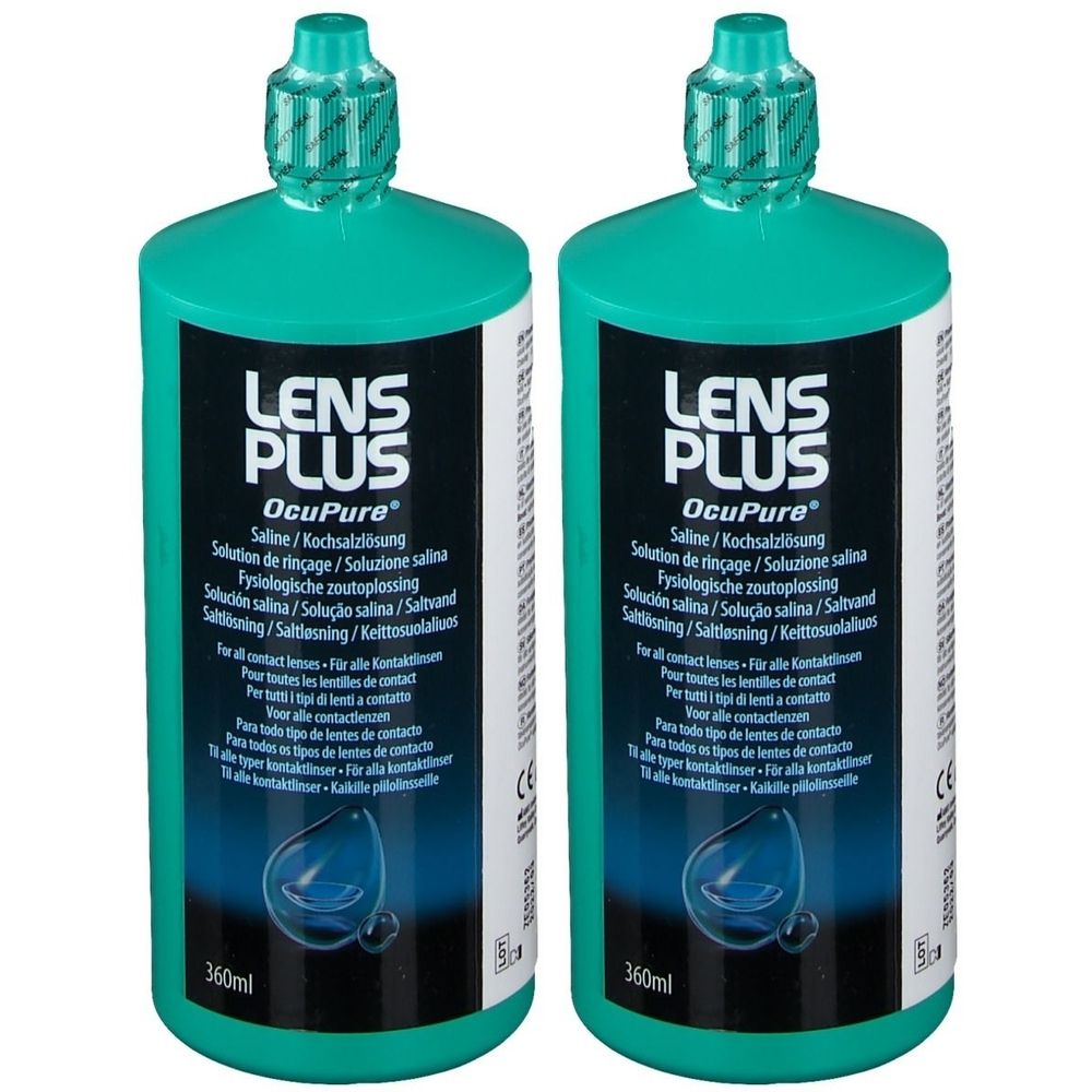 Zwei grüne Flaschen mit dem Etikett "LENS PLUS OcuPure". Aufschrift in mehreren Sprachen. 360ml.