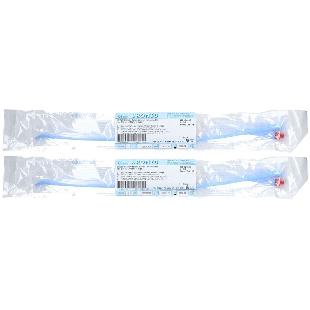 Zwei Uromed Tiemann Ballon-Katheter in Folienverpackung. Blaue Katheter mit roter Spitze. Aufdrucke mit Produktinformationen.