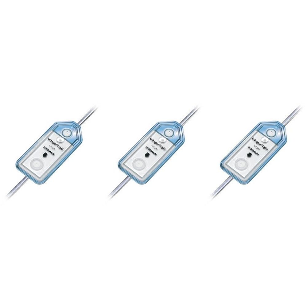 Drei Geräte mit blau-weißem Gehäuse und Aufschrift Intrapur Lipid. Sie sind an einem Draht befestigt.