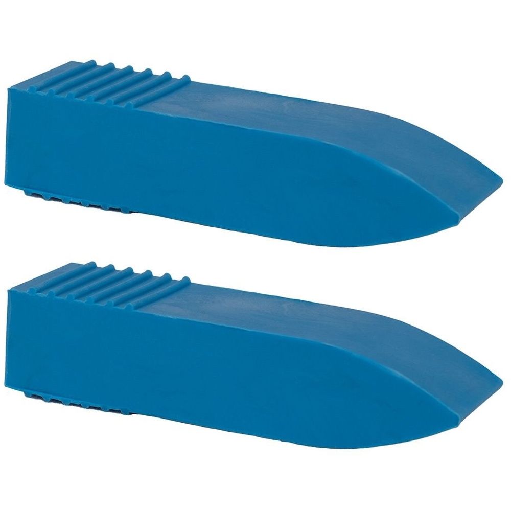 Zwei blaue, keilförmige Gummi-Mundkeile. Oberseite mit Rillen, abgerundete Unterseite. Auf weißem Hintergrund.