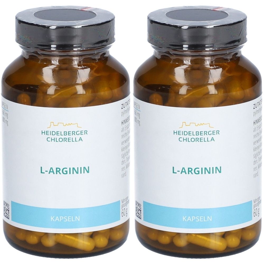 Zwei braune Glasflaschen mit Kapseln. Auf den Etiketten steht HEIDELBERGER CHLORELLA L-ARGININ und Kapseln.