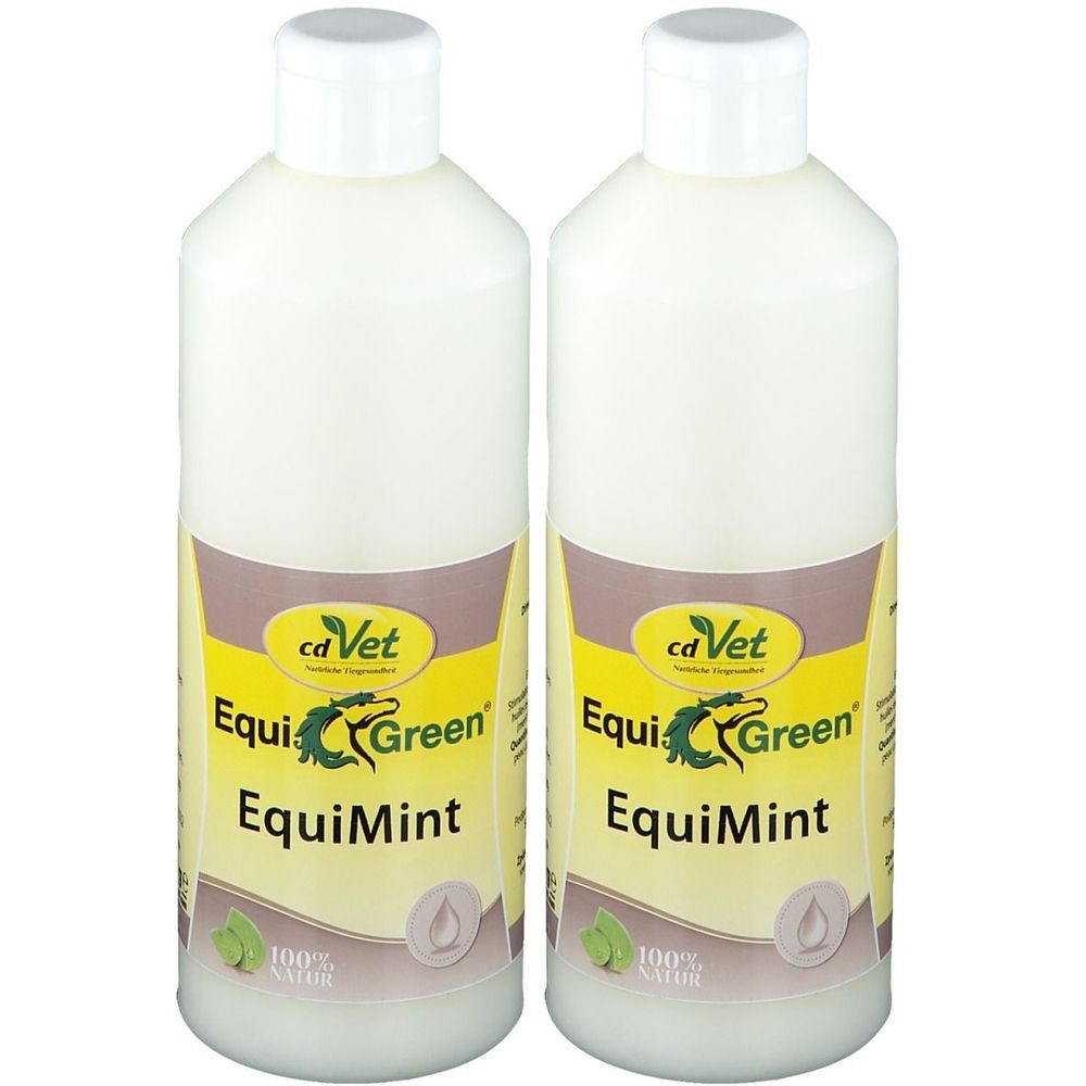 Zwei weiße Flaschen mit gelb-braunen Etiketten. Aufschrift: cd Vet EquiGreen EquiMint. Mit grünen Blättern und Tropfen-Symbol.