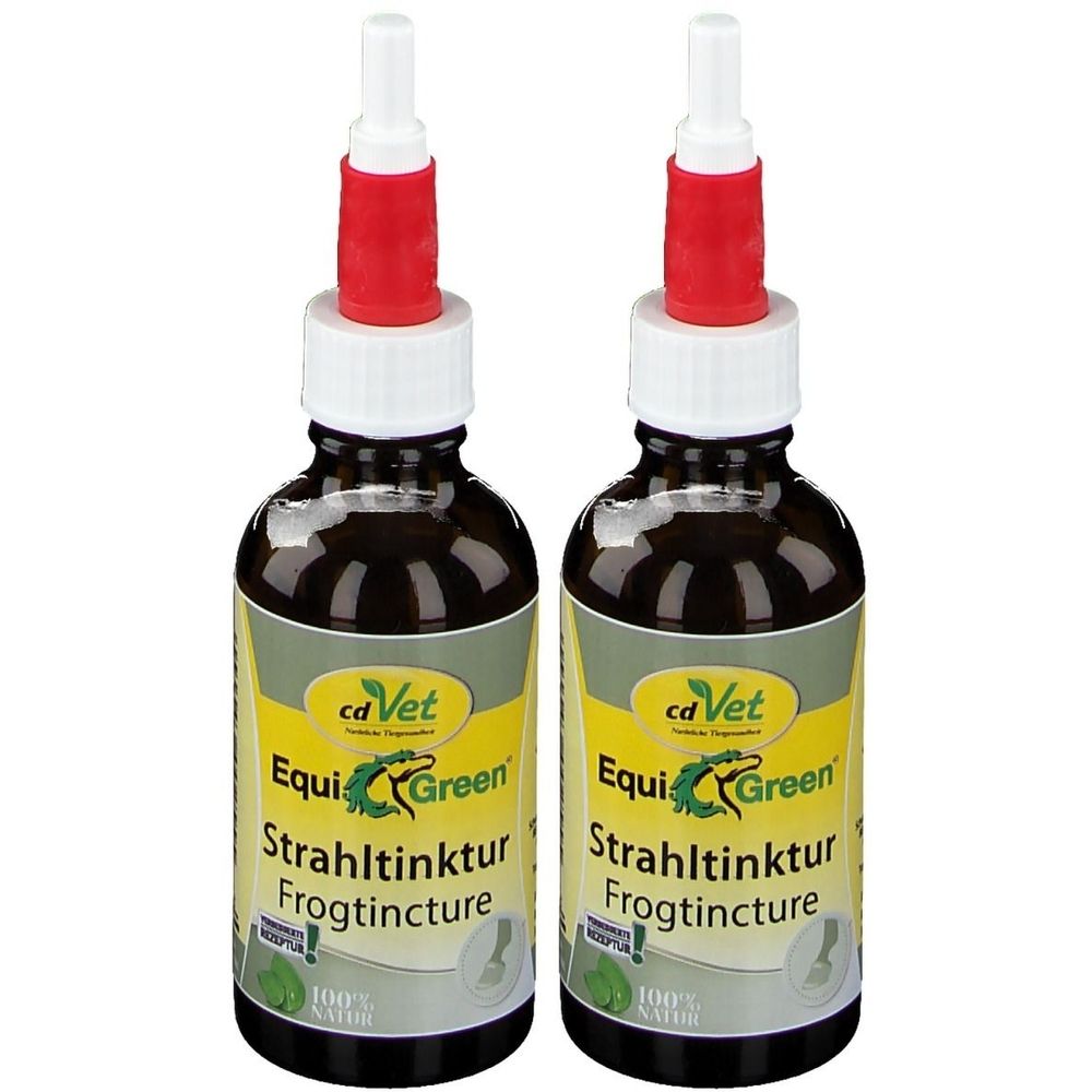 Zwei braune Glasflaschen mit weiß-roten Tropfaufsätzen. Auf den Etiketten steht "cd Vet EquiGreen Strahltinktur".