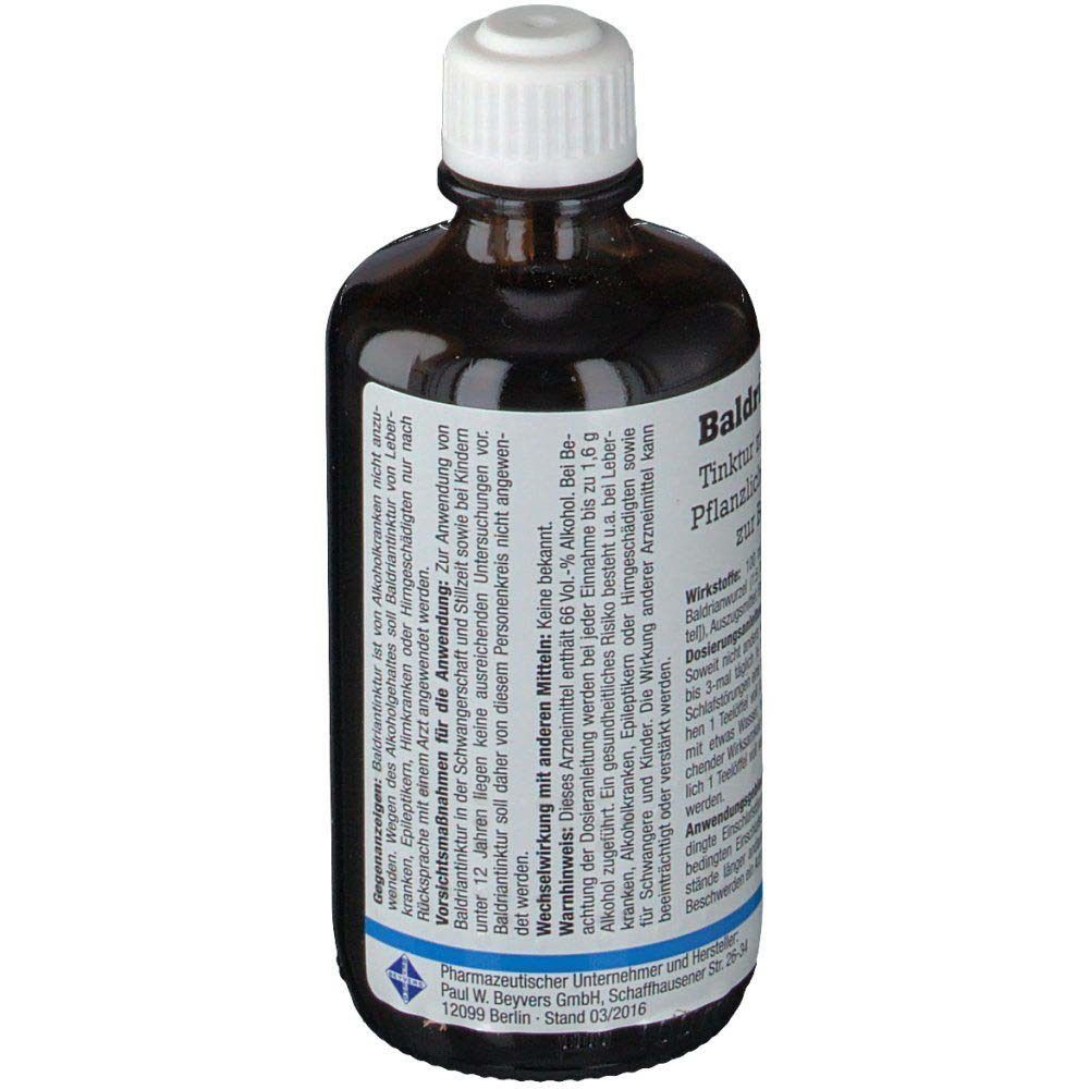 Braune Flasche mit weißem Verschluss. Etikett mit Text, darunter "Baldriantinktur".
