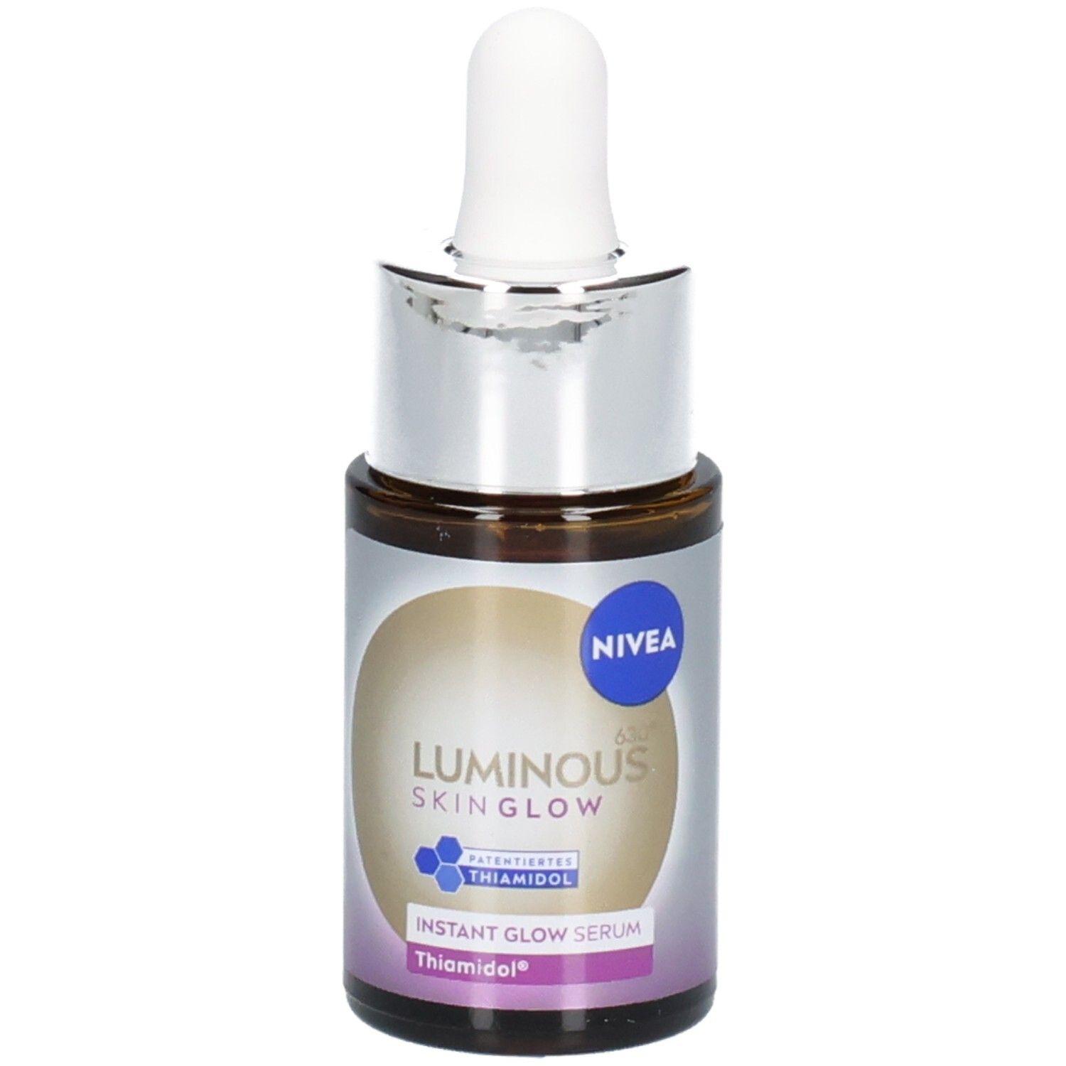 Braune Glasflasche mit silbernem Verschluss und Pipette. Aufkleber mit Produktnamen und Logo. NIVEA Luminous Skin Glow Serum.