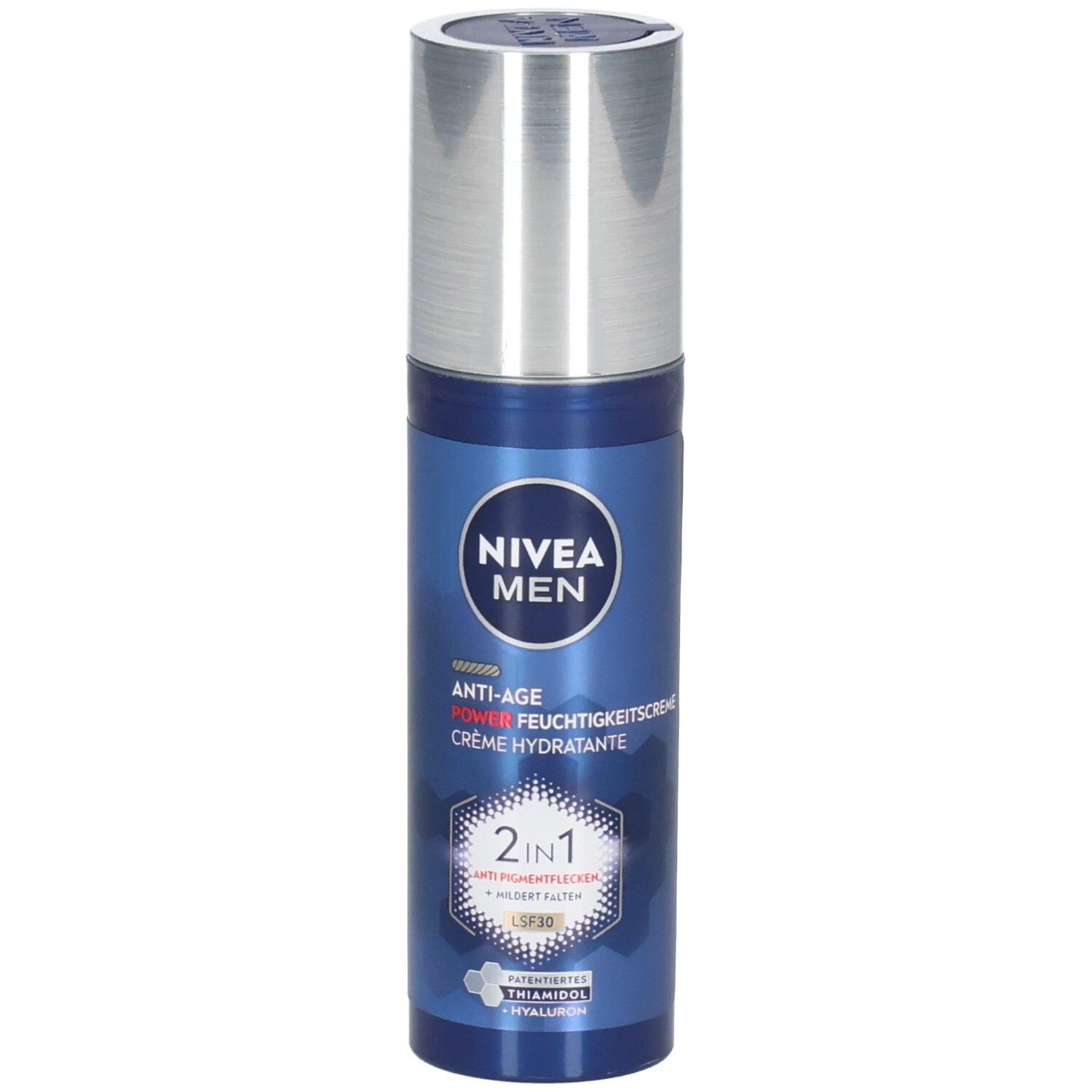 Blaue Flasche mit silbernem Deckel. NIVEA MEN Anti-Age 2in1 Power Feuchtigkeitscreme LSF 30. Text: 2in1, Anti-Pigmentflecken.