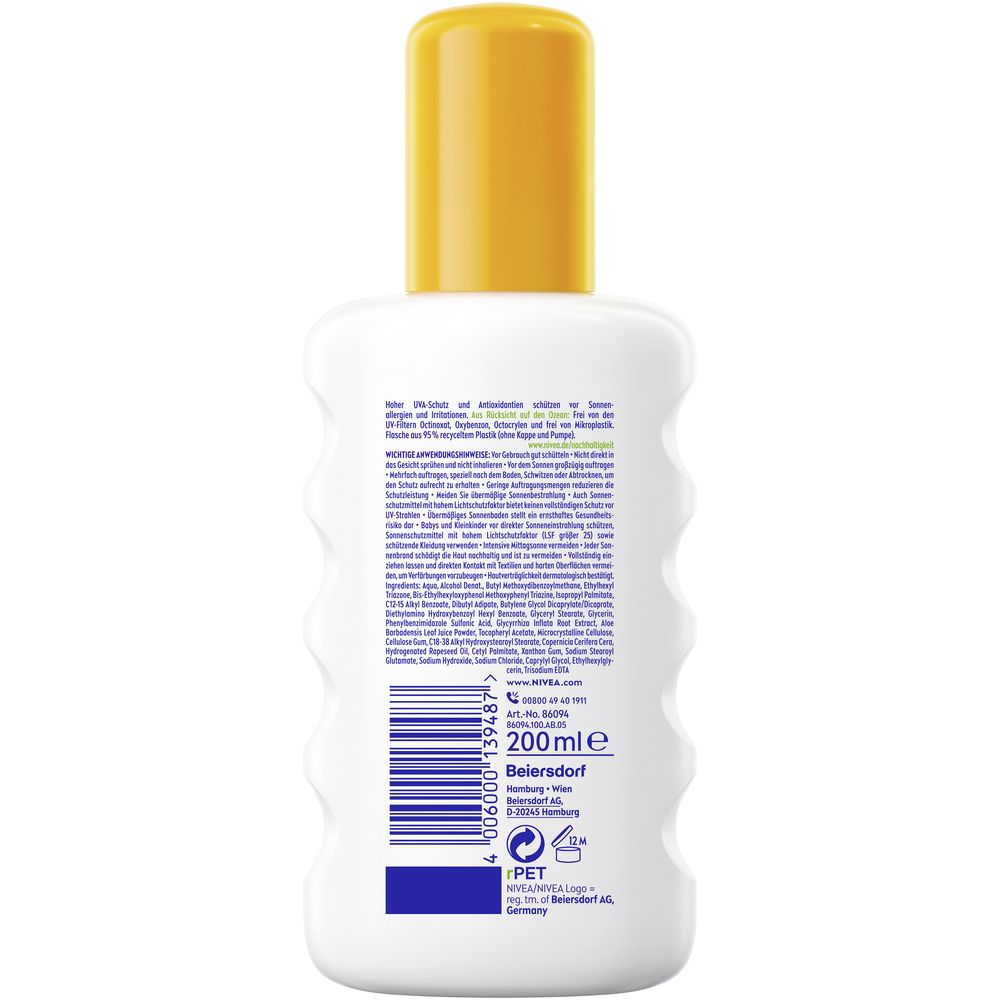 Rückseite der NIVEA SUN Sensitiv Sofort Schutz LSF 50 Flasche mit Barcode und Produktinformationen.