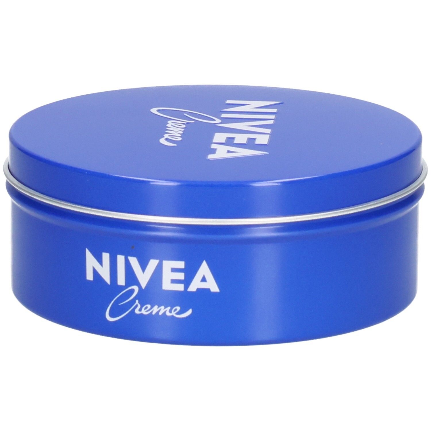 Blaue Dose mit silbernem Rand. Auf dem Deckel und der Seite steht in weißer Schrift "NIVEA Creme".