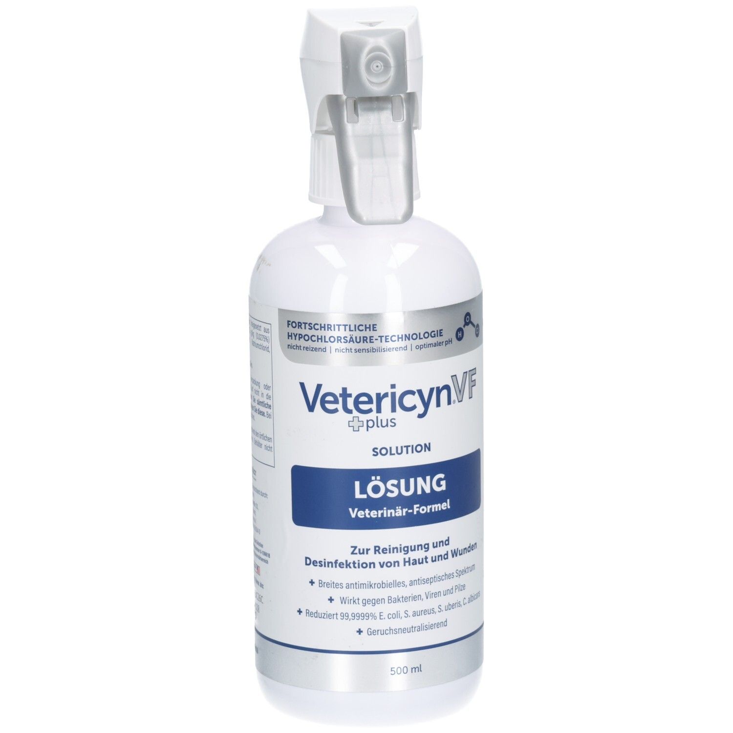 Weiße Sprühflasche mit grauem Sprühkopf. Beschriftung: Vetericyn VF plus Lösung. Text: Zur Reinigung und Desinfektion von Haut und Wunden.