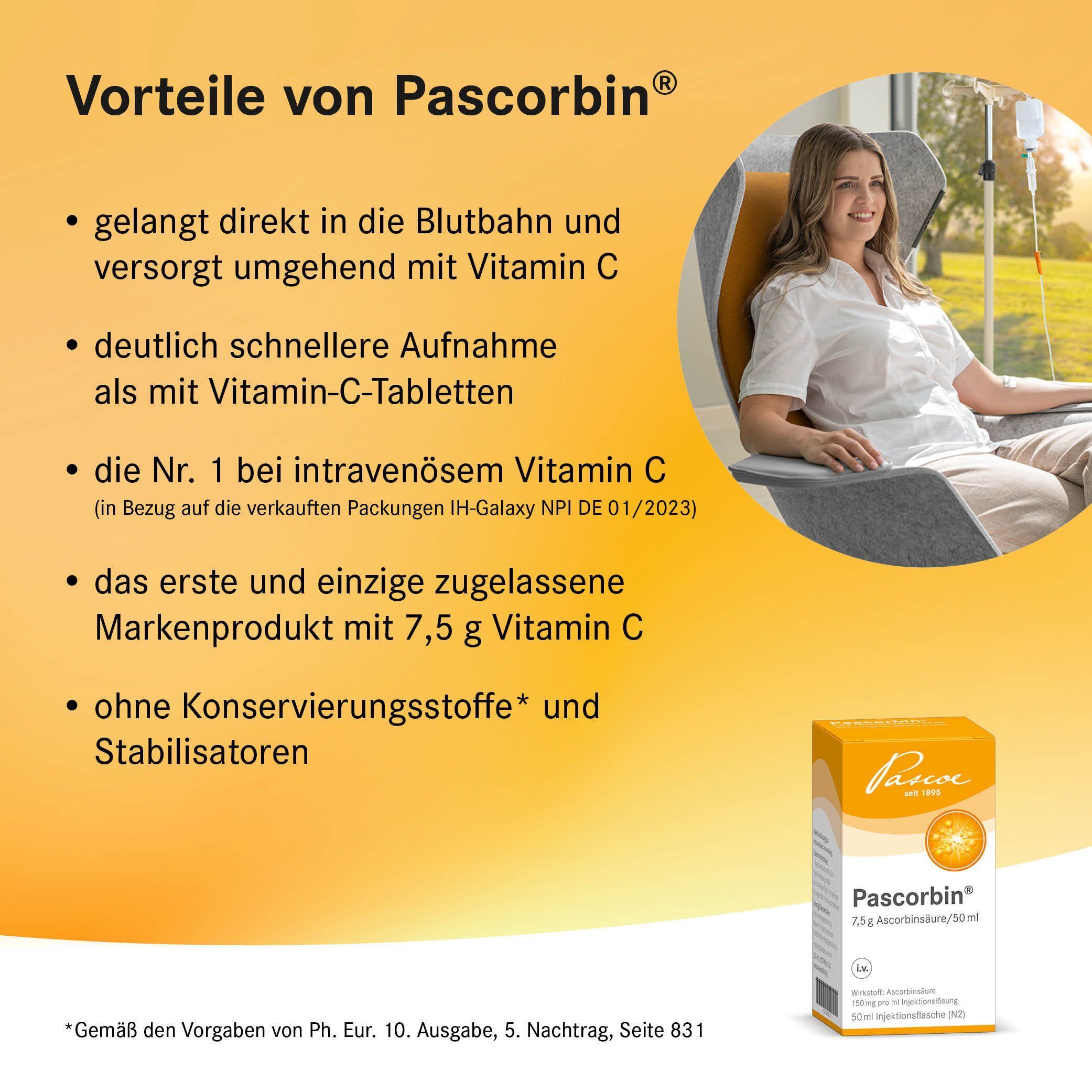 Frau sitzt. Text: Vorteile von Pascorbin®. Auflistung von Vorteilen. Packung Pascorbin® im Eck.