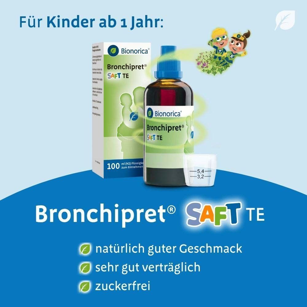 Packung und Flasche Bronchipret Saft TE, Messbecher. Aufschrift: Für Kinder ab 1 Jahr: natürlich guter Geschmack, sehr gut verträglich, zuckerfrei.