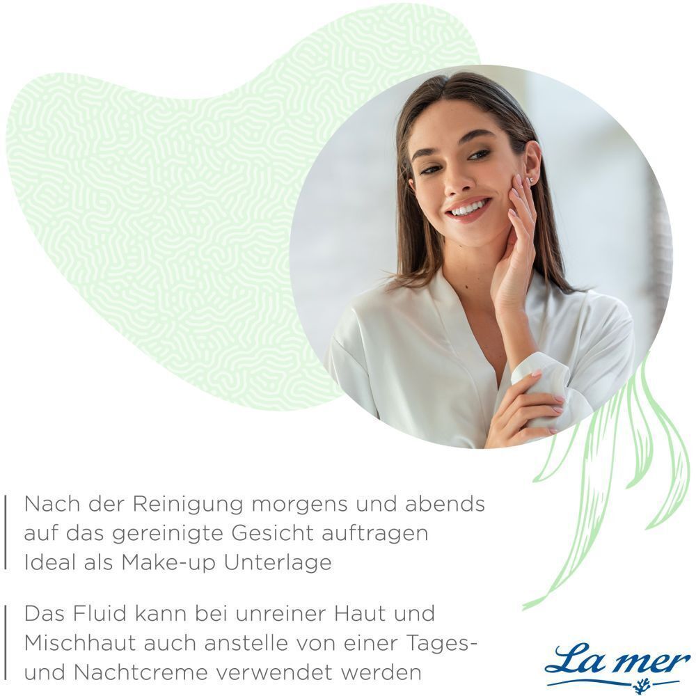 La mer MED+ Anti-Spot Fluid. Frau trägt Fluid auf. Text: Morgens und abends auftragen. Ideal als Make-up Unterlage.