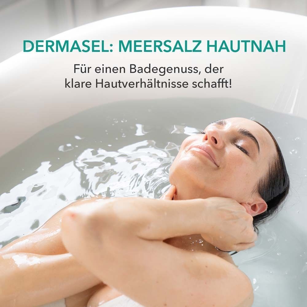 Frau entspannt in Badewanne. Text: DERMASEL: Meeressalze für klare Hautverhältnisse.