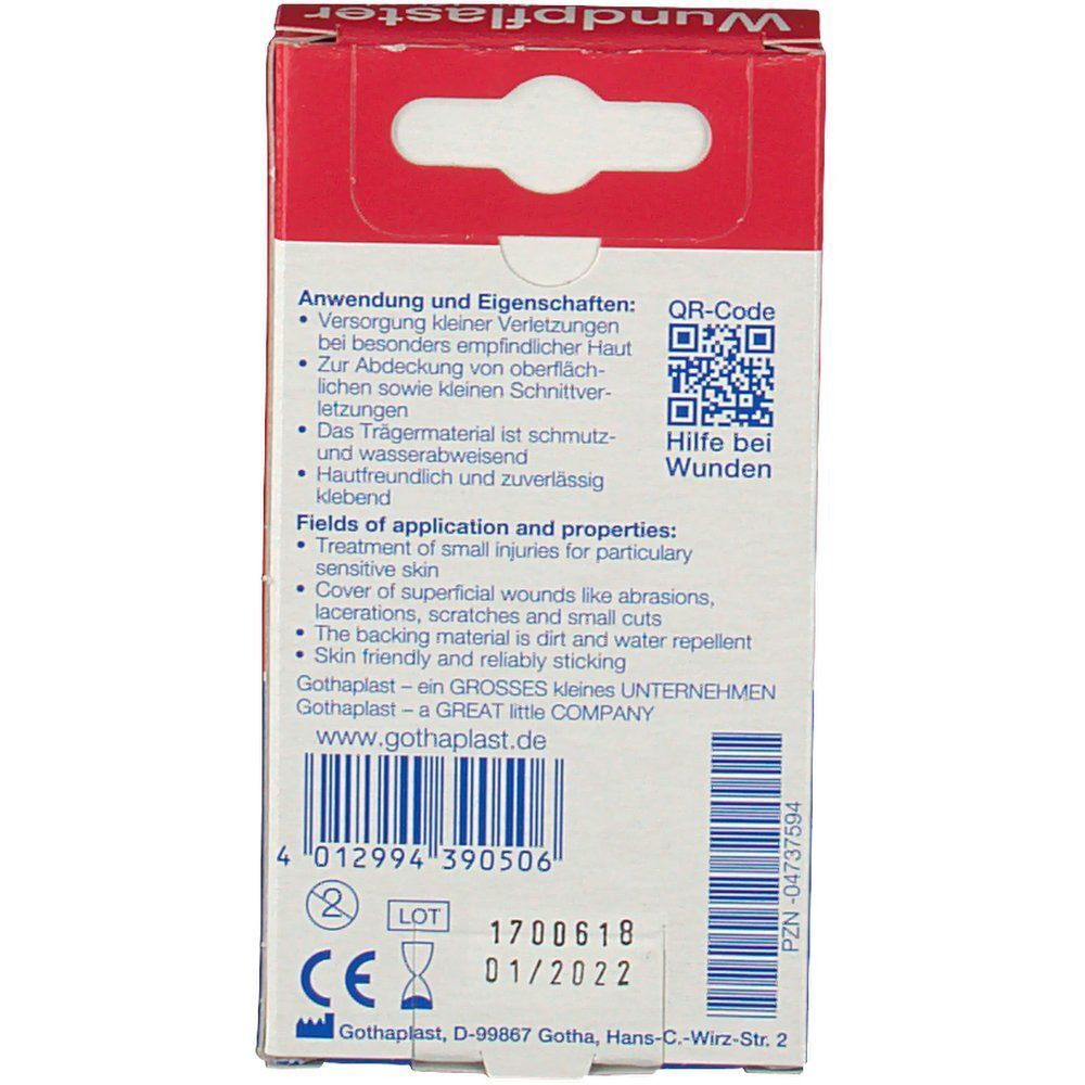Rückseite der Pflasterverpackung. Text mit Anwendungs- und Eigenschaften, QR-Code, CE-Kennzeichnung und Chargennummer.