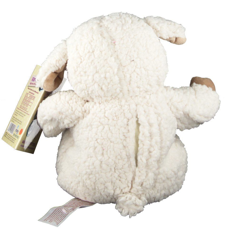 Rückansicht eines beigen Schaf-Plüschtiers. Schwarze Nase, beige Füße und Ohren. Ein Etikett ist am Rücken befestigt.