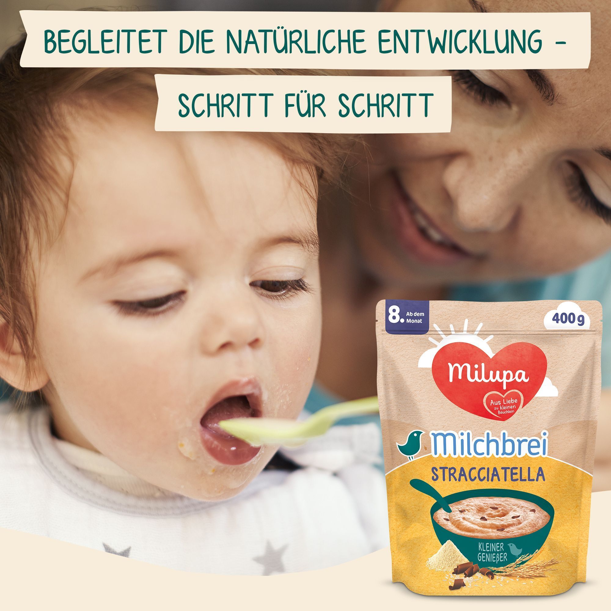 Baby is gevoed met Milupa Milchbrei Stracciatella. Een pak is zichtbaar.