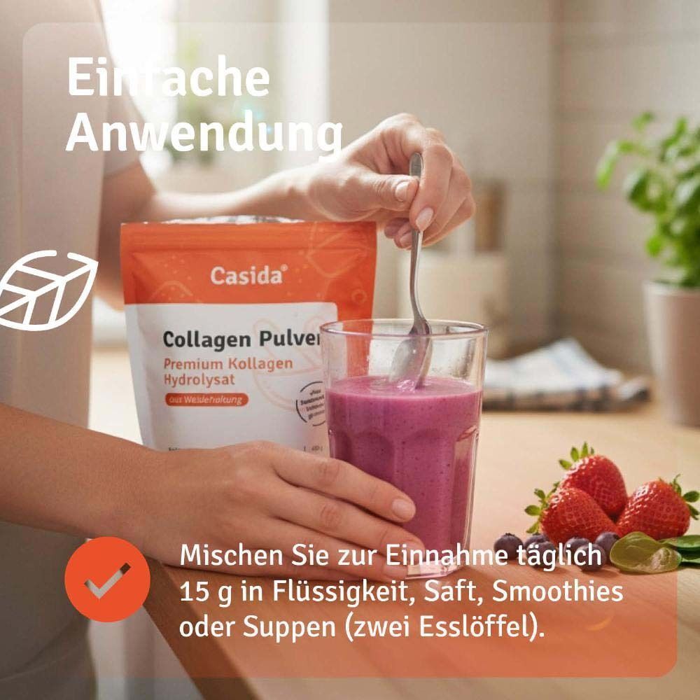 Person mischt Kollagen Pulver in ein Getränk. Ein Beutel Casida Kollagen Pulver. Text: Mischen Sie 15g in Flüssigkeit, Saft, Smoothies oder Suppen.