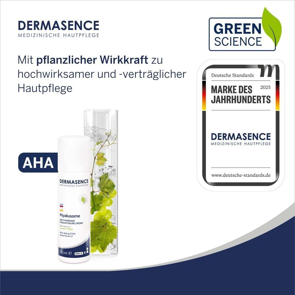 DERMASENCE Hyalusome aktiv.Fruchtsäure Creme neben Glas mit Blättern. Label: Marke des Jahrhunderts 2025.