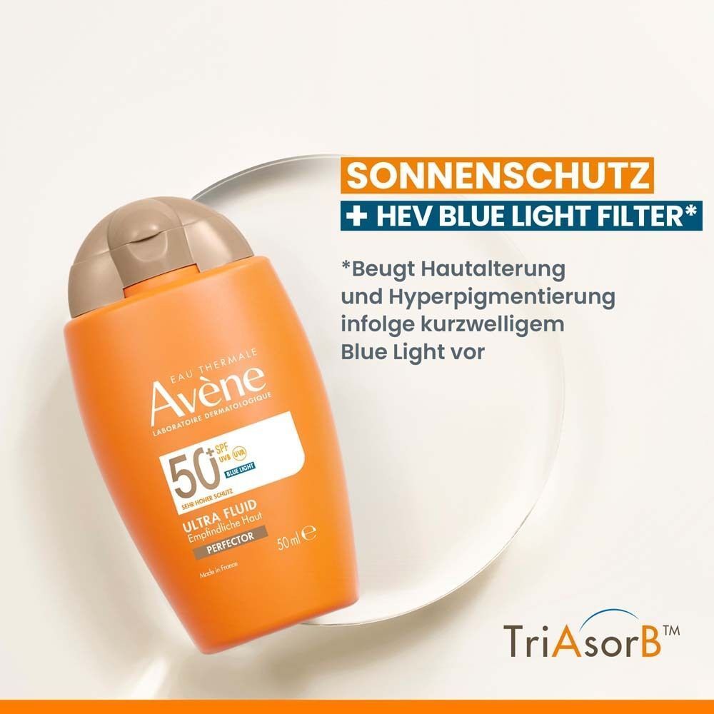 Orangefarbene Flasche mit braunem Deckel. Text: Sonnenschutz + HEV Blue Light Filter. Text: TriAsorbB.