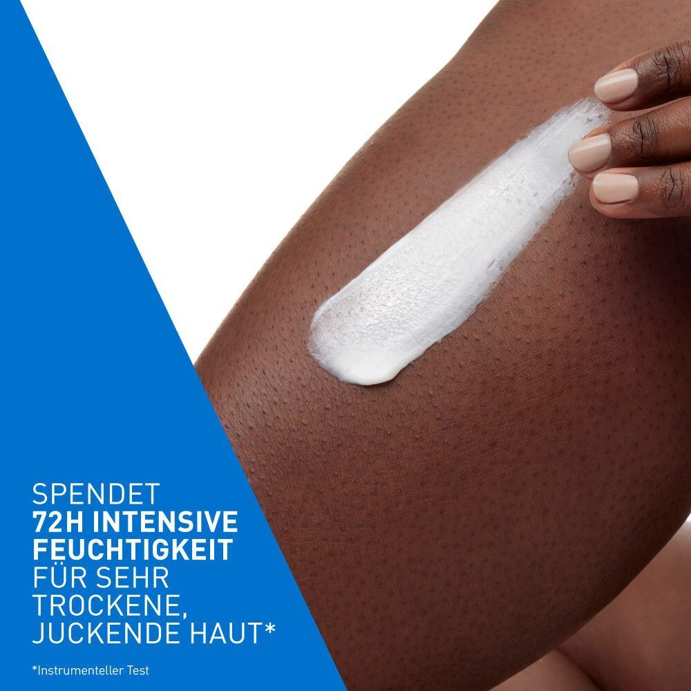 Creme wird auf Bein aufgetragen. Text: Spendet 72h intensive Feuchtigkeit für sehr trockene, juckende Haut.