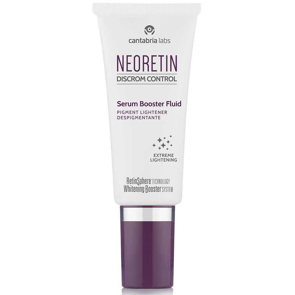 NEORETIN Serum Booster Fluid Tube. Weiße Tube mit lila Kappe und Schriftzug. Produktname und Text auf der Tube.