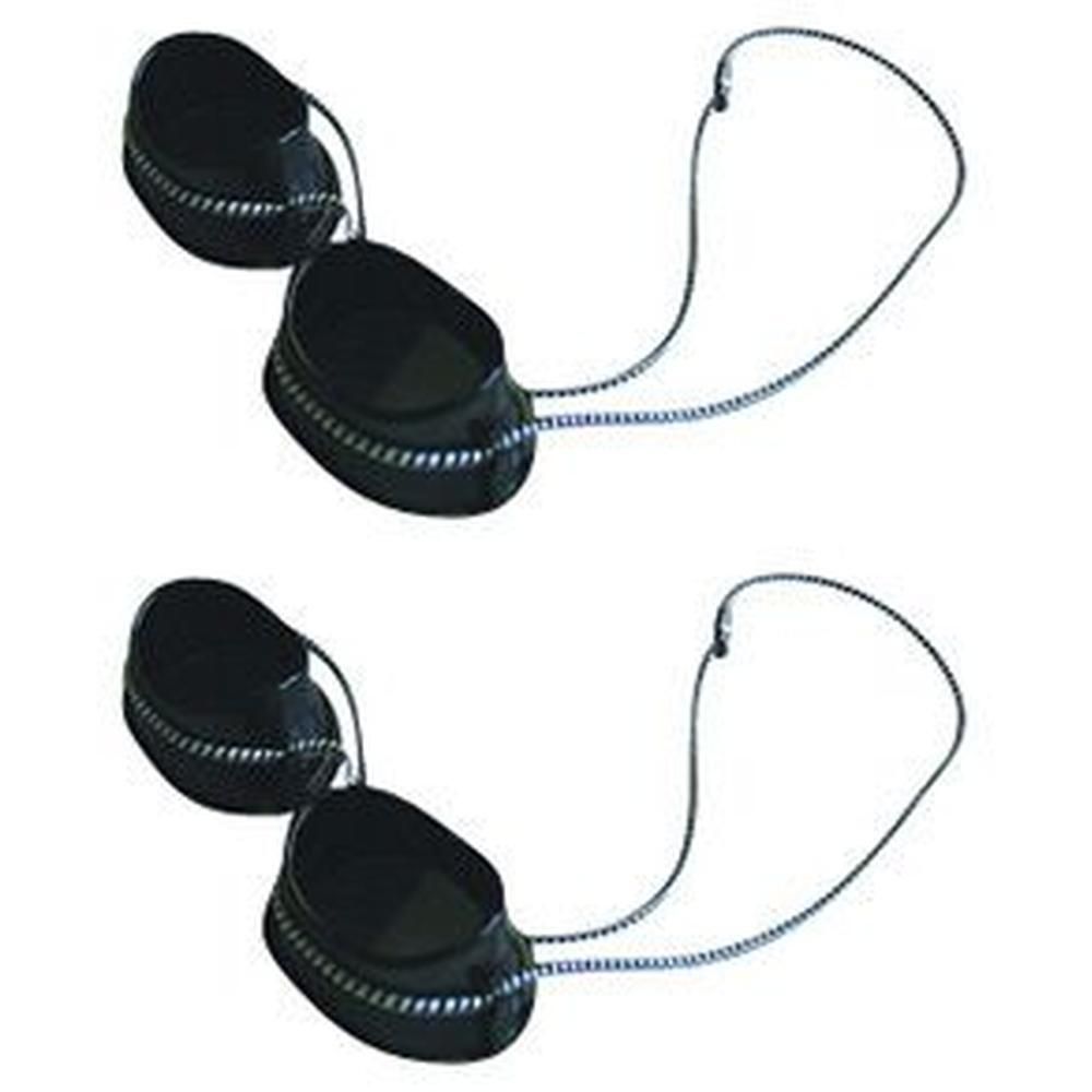 Zwei schwarze Augenabdeckungen mit Kordel. Die Abdeckungen sind oval und haben einen weißen Rand. Die Kordel ist blau-weiß.