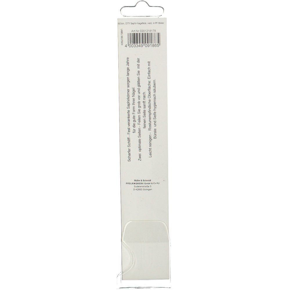 Rückseite der Verpackung. Text und Barcode. Transparente Aufhängung. Weißer Hintergrund.